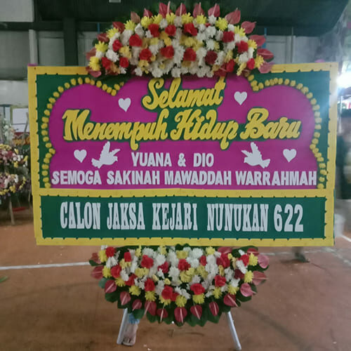 Bunga Papan