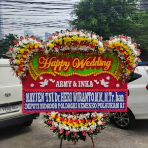 bunga papan wedding cipinang